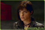 Фильм Хеллбой II: Золотая армия (2008) для телефонов